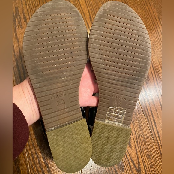 Geox women’s sandals - Picture 2 of 3
